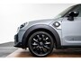 MINI Countryman Cooper S E ALL4 Panoramadak - Active Cruise Control - Elektrisch verwarmbare/verstelbare stoelen - Harman Kardon - Driving/Parking Assistent - Comfort acces - Head up - Achteruitrijcamera -