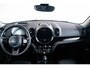 MINI Countryman Cooper S E ALL4 Panoramadak - Active Cruise Control - Elektrisch verwarmbare/verstelbare stoelen - Harman Kardon - Driving/Parking Assistent - Comfort acces - Head up - Achteruitrijcamera -