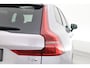 Volvo XC60 2.0 T6 Plug-in hybrid AWD Plus Dark | Facelift | Pano | 360 camera | Trekhaak | Head-up | 4-stoel & stuurverw |