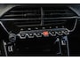 Peugeot e-2008 EV GT 50 kWh Sportstoelen/ Camera/ Blindspot/ Carplay/ Full map navigatie/ Keyless