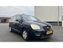 Kia Carens 2.0 CVVT X-tra