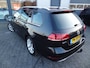 Volkswagen Golf Variant Highline | NL-AUTO | VIRTUAL DASH | TREKHAAK | LMV | CRUISE | CLIMATE |