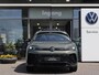 Volkswagen Tiguan 1.5 eTSI 150 pk DSG R-Line Edition | Trekhaak | Panoramadak | Black Style | Navigatie | IQ Light | App Connect | Camera | Stoel + Stuurverwarming | Voorstoelen met Massage | Fabrieksgarantie tot 16-09-2026 |