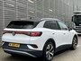 Volkswagen ID.4 First 77 kWh 204PK / Zwart dak / Achteruitrijcamera / 20" LMV / LED / Stoelverwarming / App-Connect P4