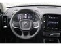 Volvo XC40 1.5 T4 Plug-in Hybrid Plus Bright | Plug-in Hybrid (PHEV) | Facelift | Lederen bekleding | Harman Kardon audio | Stoel- en stuurverwarming | Cruise control | | 19" velgen | Voorruitverwarming | Elektrische stoelverstelling | Climate control | Navigatie | Getint glas | Apple Carplay / Android Auto |