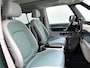 Volkswagen ID. Buzz Pro Bulli Limited Edition 86 kWh LWB 286PK | VOL OPTIES! | 7-zits | Trekhaak | Navigatie Draadloos Apple Carplay/Android Auto | 3-zones Climatronic Airco | Panoramadak | LED Matrix koplampen | Stoelverwarming | Achteruitrijcamera inclusief 360 graden camera | Lane Assist | Verwarmbaar multifunctioneel stuurwiel | Adaptive Cruise Control | DAB+ | Achterlichten LED |