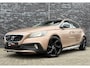 Volvo V40 Cross Country 2.5 T5 255pk+ AWD R-Design Automaat|Camera|IntelliSafe Pro|Leder|19 Inch|Bi-Xenon|Vol optie!!