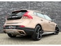 Volvo V40 Cross Country 2.5 T5 255pk+ AWD R-Design Automaat|Camera|IntelliSafe Pro|Leder|19 Inch|Bi-Xenon|Vol optie!!
