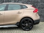 Volvo V40 Cross Country 2.5 T5 255pk+ AWD R-Design Automaat|Camera|IntelliSafe Pro|Leder|19 Inch|Bi-Xenon|Vol optie!!