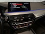 BMW 5-Serie 520d M Sport - Open dak - Ambi - HUD - Camera - Memory