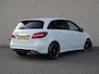 Mercedes-Benz B-klasse B 180 AMG Line l Navigatie systeem l Thermatic | 18 inch Lichtmetalen velgen l Getinte warmte werende ruiten l Nightpakket l