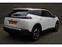 Peugeot e-2008 EV Allure 50 kWh Inclusief batterijcertificaat, Automaat, Cruise/Climate control, Navigatie, Camera, Stoelverwarming, Dakrails, LM velgen,