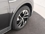Volkswagen ID.4 Pro 77 kWh | Achteruitrijcamera | Adaptieve cruise control | Warmtepomp | Keyless | Stoel- en stuurwielverwarming | CarPlay | Navigatie |