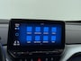 Volkswagen ID.4 Pro 77 kWh | Achteruitrijcamera | Adaptieve cruise control | Warmtepomp | Keyless | Stoel- en stuurwielverwarming | CarPlay | Navigatie |