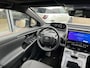 Toyota BZ4X Dynamic 71 kWh Bi-Tone | Panoramadak € 7.500,- voordeel!!!