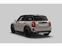 MINI Countryman Cooper S E ALL4 Panoramadak - Active Cruise Control - Elektrisch verwarmbare/verstelbare stoelen - Harman Kardon - Driving/Parking Assistent - Comfort acces - Head up - Achteruitrijcamera -
