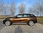 BMW X1 sDrive18d X-Line Pano, Leder, Automaat, NaviPro HD, Cruise Stoelverwarming