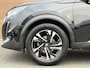 Peugeot 2008 1.2 PureTech Allure Carplay / Dab+ / Lm velgen / Start/stop systeem