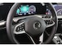Volkswagen Golf 1.0 eTSI Life Business Elektrische stoelen Memory DSG Achteruitrijcamera Sportonderstel Licht-Zicht