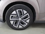 Hyundai Kona Electric EV Fashion 39 kWh | SOH 98% | Cruise Control Adaptief | LED | Parkeercamera | DAB | Keyless Entry/Go | HUD | Warmtepomp | Dodehoekdetectie | Apple Carplay/Android Auto |