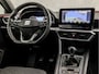 SEAT Leon 1.0 TSI FR Sport (APPLE CARPLAY, GROOT NAVI, STUUR/STOELVERWARMING, CAMERA, SPORTSTOELEN, GETINT GLAS, ADAPTIVE CRUISE, LANE ASSIST, NIEUWSTAAT)