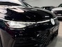 Volkswagen Golf 1.5 eTSI R-Line Edition Pano/Alcantara/Camera