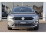 Volkswagen T-Roc 1.5 TSI 150pk Sport | Navigatie | Trekhaak | Camera | PDC