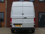Volkswagen Crafter 35 2.0 TDI L3H3 141PK Camera/Trekhaak/Navigatie
