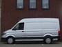 Volkswagen Crafter 35 2.0 TDI L3H3 141PK Camera/Trekhaak/Navigatie