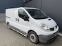 Renault Trafic 2.0 dCi T27 L1H1 Eco Airco - Cruise control - Parkeersensor achter - Trekhaak - Zijschuifdeur rechts - Tussenschot volledig -  Radio/cd speler
