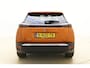 Peugeot e-2008 EV Allure Pack 50 kWh 100% Elektrisch | Camera | Cruise Control | Navigatie | Apple Carplay | Android auto | 3D Instrumentenpaneel | 1e eigenaar