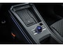Volkswagen T-Roc 1.5 eTSI 150pk DSG R-Line First Edition | Black Style | 19" Velgen | Rondomzichtcamera | All Season Banden