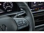 Volkswagen T-Roc 1.5 eTSI 150pk DSG R-Line First Edition | Black Style | 19" Velgen | Rondomzichtcamera | All Season Banden