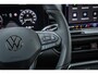Volkswagen T-Roc 1.5 eTSI 150pk DSG R-Line First Edition | Black Style | 19" Velgen | Rondomzichtcamera | All Season Banden
