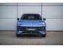 Volkswagen T-Roc 1.5 eTSI 150pk DSG R-Line First Edition | Black Style | 19" Velgen | Rondomzichtcamera | All Season Banden