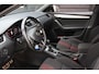 Skoda Octavia Combi 1.6 TDI Greentech Sport Business Panorama-Elek,Dak/Navigatie/parkeersensor/18"lmv