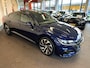 Volkswagen Arteon 2.0 TSI Business 3X R-Line | Panoramadak | Alcantara/Lederen bekleding | Digital dashboard | Adaptieve cruise control | Keyless | Achteruitrijcamera | Stoelverwarming voor+achter | Lane assist | Apple carplay | Elek. kofferklep | Elek. inklapbare spiegels