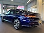 Volkswagen Arteon 2.0 TSI Business 3X R-Line | Panoramadak | Alcantara/Lederen bekleding | Digital dashboard | Adaptieve cruise control | Keyless | Achteruitrijcamera | Stoelverwarming voor+achter | Lane assist | Apple carplay | Elek. kofferklep | Elek. inklapbare spiegels