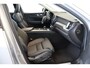 Volvo XC60 T6 AWD 350PK Plus Dark | 360° | Trekhaak | All season | Leder | Pano-dak
