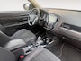 Mitsubishi Outlander 2.4 PHEV Pure+ Applecarplay | Dealer onderhouden | Achteruitrijcamera | PDC voor en achter | Climate control |Afneembare trekhaak