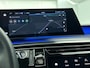 Peugeot E-3008 GT Avantage 73 kWh 210pk Automaat | 3-Fase Lader | Alarmklasse 3 | Navigatie | Climate Control | Adaptieve Cruise Control | 360 Camera | Matrix-LED Koplampen | Focal Geluidssysteem | 20" Lichtmetalen Velgen | Dodehoek Detectie | Keyless Entry/Start | Apple Carplay/Android Auto