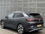 Volkswagen ID.4 First 77 kWh 204PK / Warmtepomp / Achteruitrijcamera / LED / Stuur + Stoelverwarming / App-Connect **