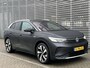 Volkswagen ID.4 First 77 kWh 204PK / Warmtepomp / Achteruitrijcamera / LED / Stuur + Stoelverwarming / App-Connect **