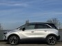 Opel Crossland Ultimate 1.2 Turbo 110pk | 180° CAMERA+SENSOREN | ALCANTARA/LEDER | AGR-STOELEN | NAVI | DAB+ | ISOFIX | FULL LED | LAGE KM | TWO-TONE | KEYLESS |