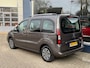 Peugeot Partner Tepee 1.6 BlueHDi Active | Automaat | Climate Control | Dealer Onderhouden | Lage KM stand:79400 | Euro 6 | Ruime Gezinsauto | Climate control | 2x Zijschuifdeur | Uitneembare Stoelen | Cruise control.