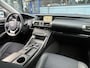 Lexus IS 300h 25th Edition | Limited Edition | Navigatie | Stoelverwarming | Camera | Trekhaak | NL-Auto