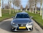 Lexus IS 300h 25th Edition | Limited Edition | Navigatie | Stoelverwarming | Camera | Trekhaak | NL-Auto