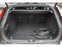 Volvo V60 2.0 T6 Plug-in hybrid AWD Plus Dark | 2000 kg trekgewicht | Sportstoelen Elektrisch Verstelbaar | Stoel + Stuurverwarming | harman/ kardon audio | Achterklep elektrisch | Lederen bekleding | Google services