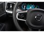 Volvo V60 2.0 T6 Plug-in hybrid AWD Plus Dark | 2000 kg trekgewicht | Sportstoelen Elektrisch Verstelbaar | Stoel + Stuurverwarming | harman/ kardon audio | Achterklep elektrisch | Lederen bekleding | Google services