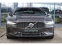 Volvo V60 2.0 T6 Plug-in hybrid AWD Plus Dark | 2000 kg trekgewicht | Sportstoelen Elektrisch Verstelbaar | Stoel + Stuurverwarming | harman/ kardon audio | Achterklep elektrisch | Lederen bekleding | Google services